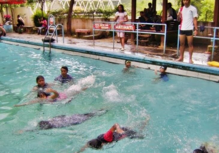 kursus renang di blitar