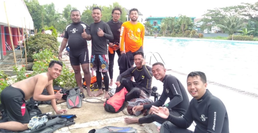 kursus renang di makassar.jpg.jpg.jpg