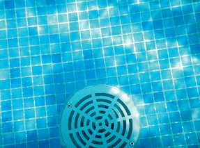 main drain kolam renang