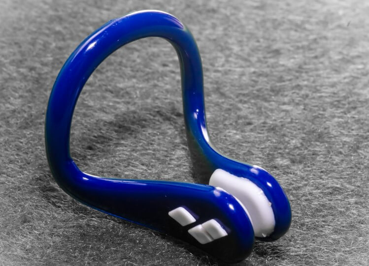 penutup hidung untuk renang.jpg1.jpg