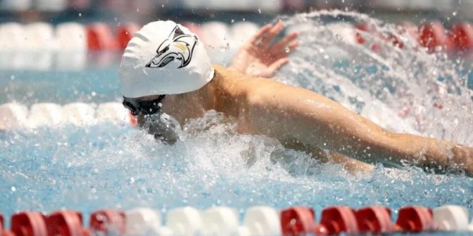 peraturan perlombaan renang gaya dada