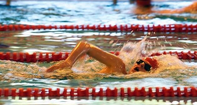 peraturan perlombaan renang