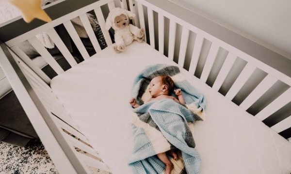 perlengkapan bayi baru lahir
