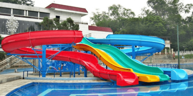 perosotan kolam renang.png1.png