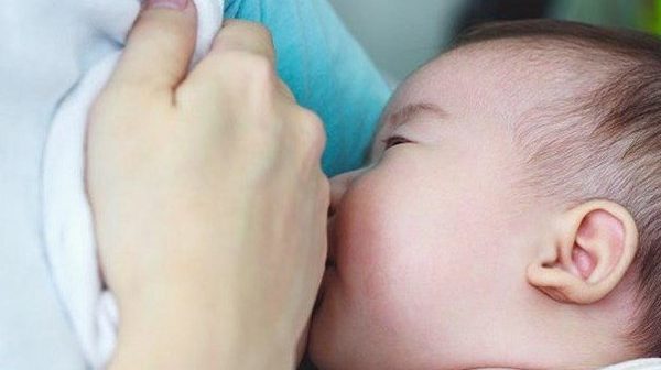 mengatasi puting lecet