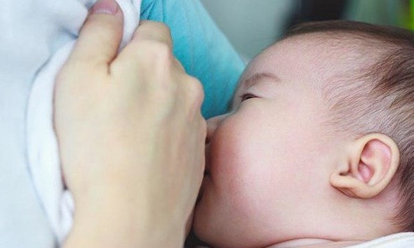 mengatasi puting lecet