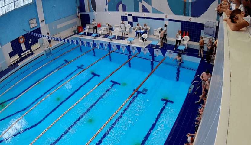 ukuran standar kolam renang