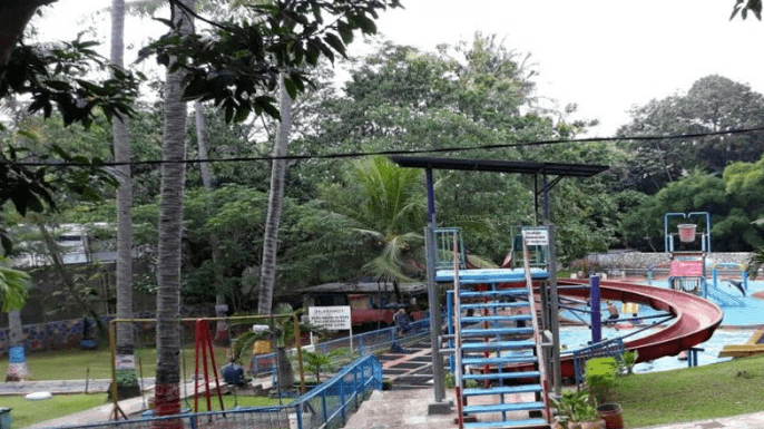 Kolam Renang Tirta Yudha