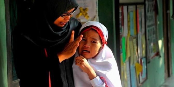 anak menangis di sekolah