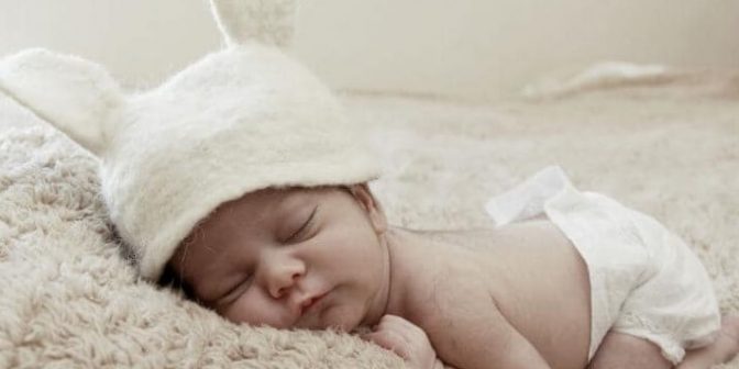 bayi tidur tengkurap