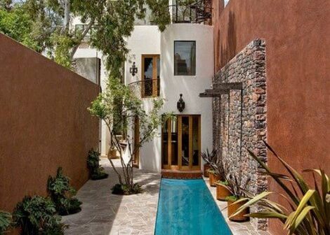 5 Ide Dekorasi Kolam Renang Minimalis Anti-Mainstream