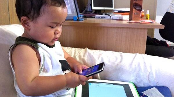 gadget pada anak