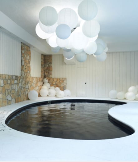 Contoh desain kolam renang minimalis dalam rumah