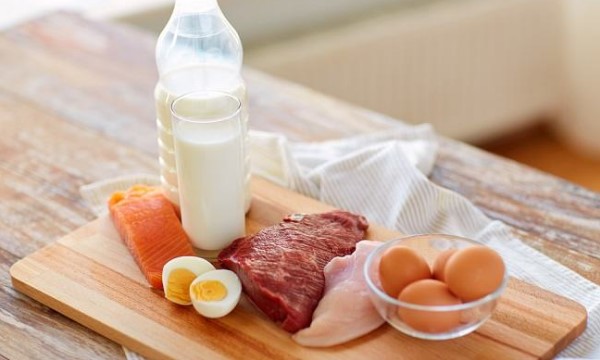 makanan pantangan ibu menyusui