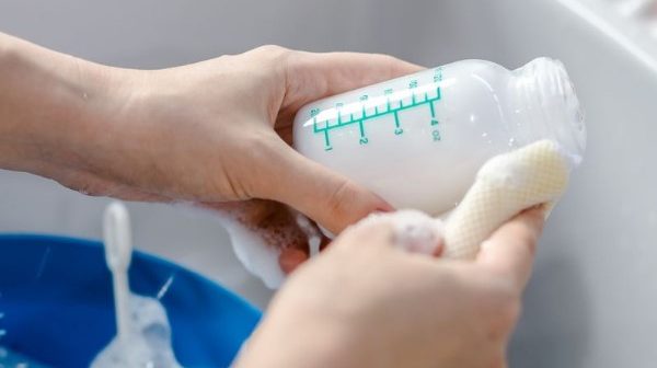sabun pencuci botol bayi