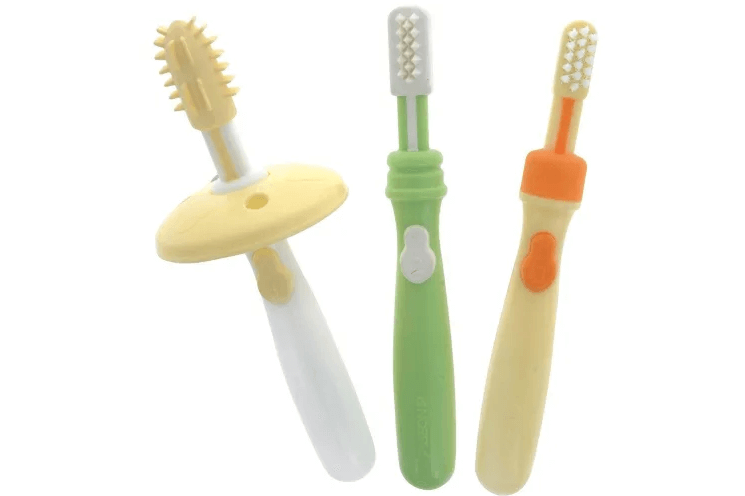 Sikat Gigi Bayi 1 Tahun