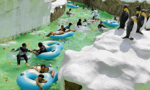 Kolam Renang Snowbay