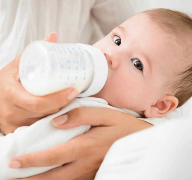 Memilih Susu Formula untuk Bayi