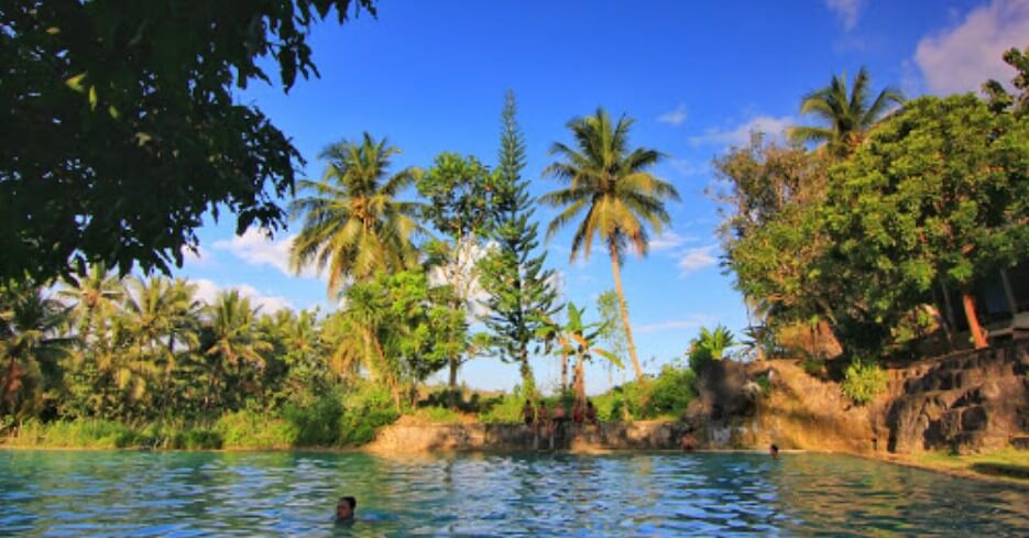 kolam renang di wonosari
