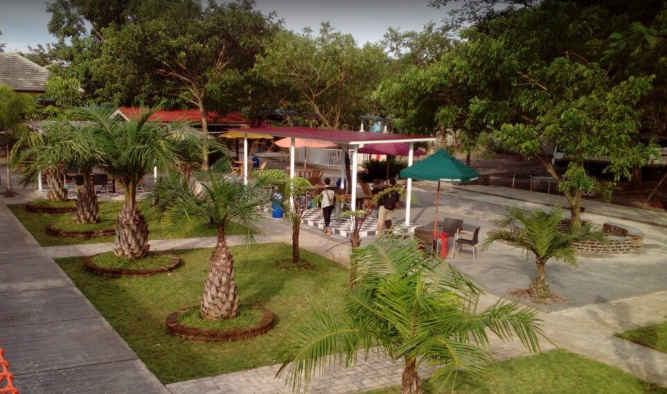 kolam renang jedong cangkring