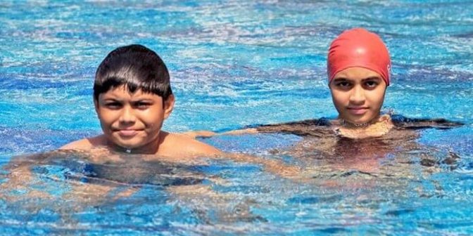 manfaat berenang untuk anak