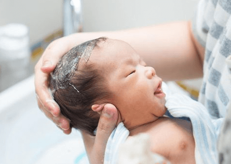 perawatan bayi baru lahir