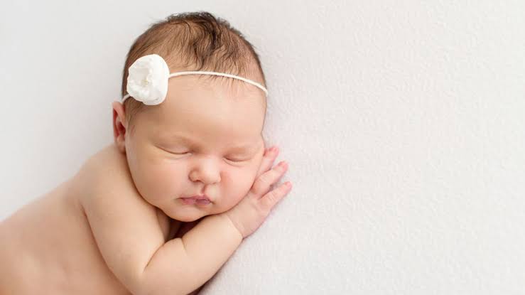 Kenali 9 Penyebab Tidur Bayi Terganggu dan Cara Mengatasinya