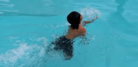 Cara Berenang Gaya Anjing