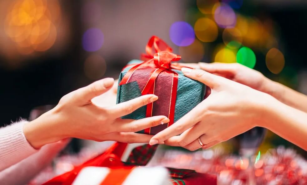 ide kado natal untuk orang tua