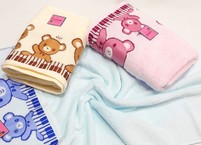 Kado Bayi Anak Ketiga