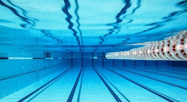 manfaat berenang tiap hari