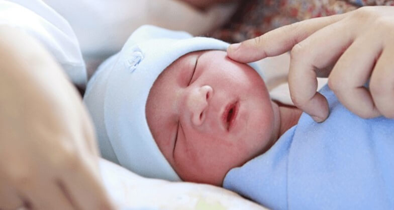 Memilih Nama Anak Laki Islam yang Baik & 10 Rekomendasinya