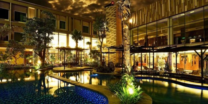hotel dengan kolam renang di baturaden
