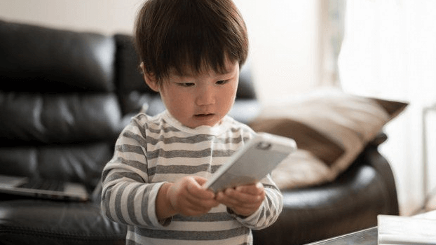 agar anak tidak kecanduan gadget