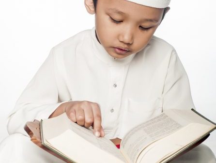 Tips dan Trik Supaya Anak Pintar Mengaji