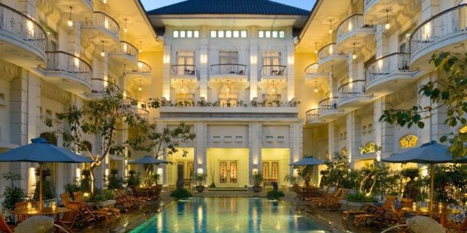 hotel dengan private pool di jogja.jpg1.jpg