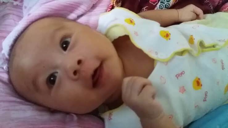 Penglihatan bayi usia 2 bulan