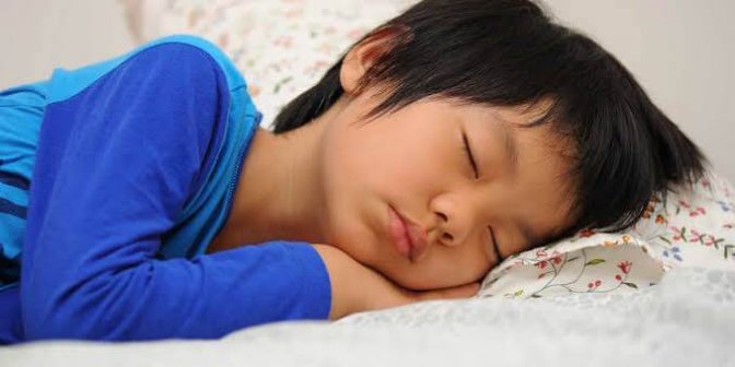 Anak Tidur Tidak Teratur