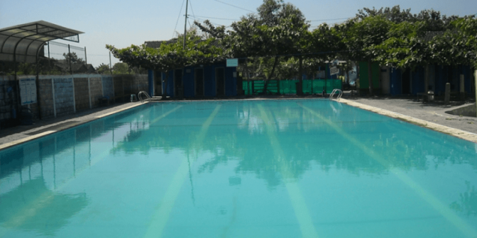 Kolam Renang di Demak
