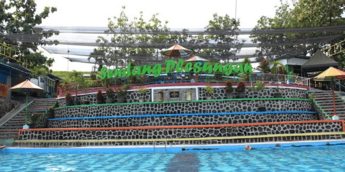 Kolam Renang di Karanganyar