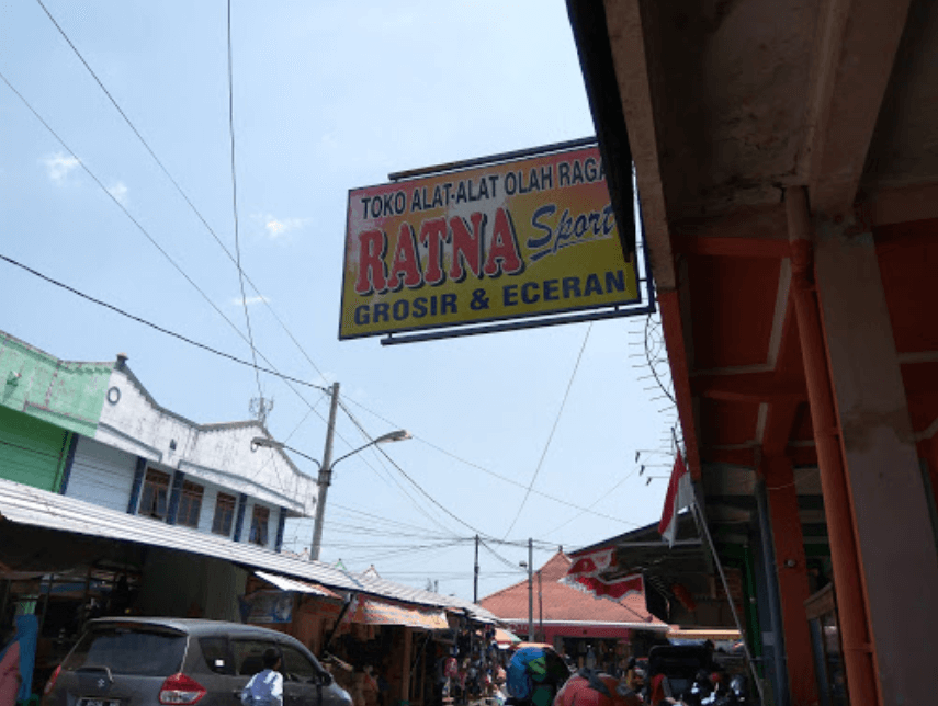 Toko Baju Renang di Slawi