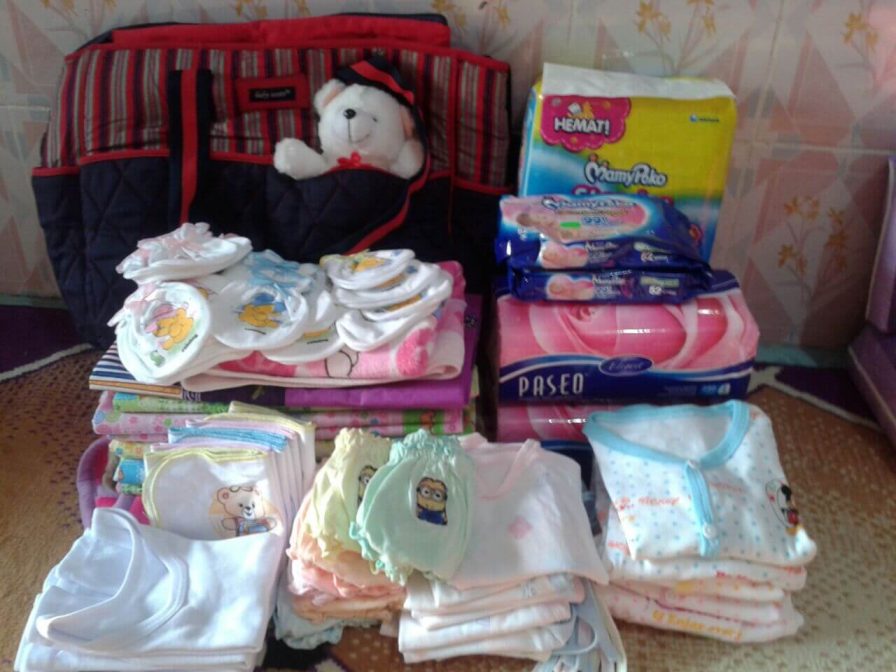 Perlengkapan Ibu Setelah Melahirkan via realitarelita.com