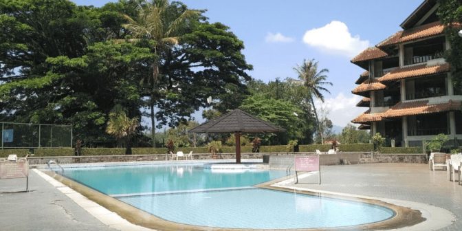 Hotel dengan Kolam Renang di Bukittinggi