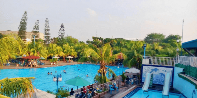 Kolam Renang Cemara Asri