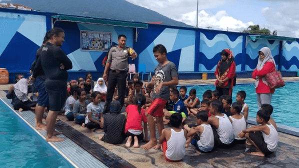 Les Renang di Bukittinggi