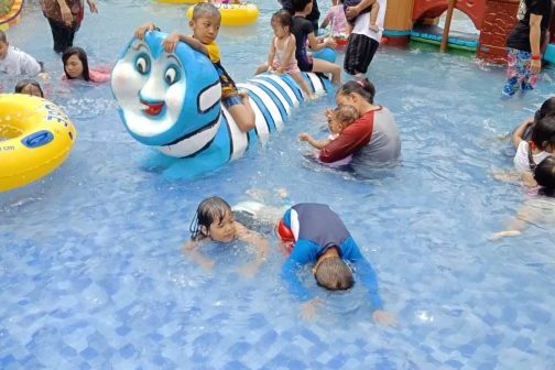 fasilitas Kolam Renang Putri Duyung