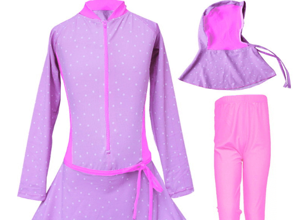 Toko baju renang di Jombang