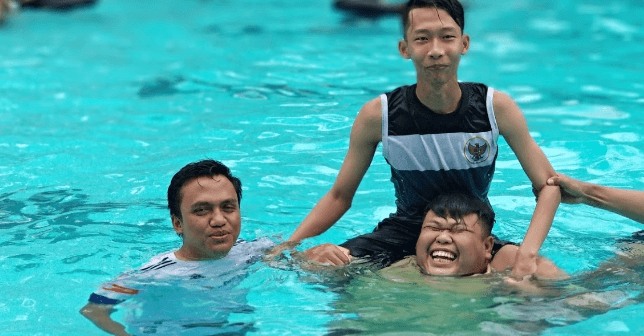 kolam renang di subang