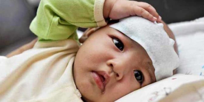 6 Alasan Bayi Menolak Menyusu dan Cara Mengatasinya