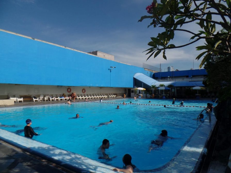 kolam renang terdekat gajah mada plaza